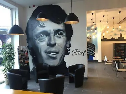 Midi 81 Hostel Brussel